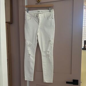 Old Navy Women's Cream Distressed Skinny Jeans